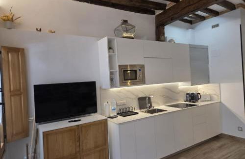 El Patio de Vespasiano- San Juan- vistas al ayuntamiento junto al puerto - Foto 13