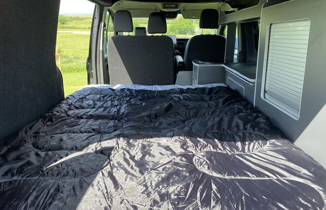 Inviting 2 bed Camper in Holyhead - Photo 3