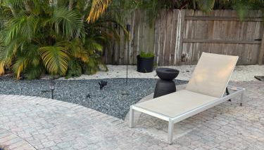 Mid-Century with Outdoor Oasis - Foto 3, sunbed