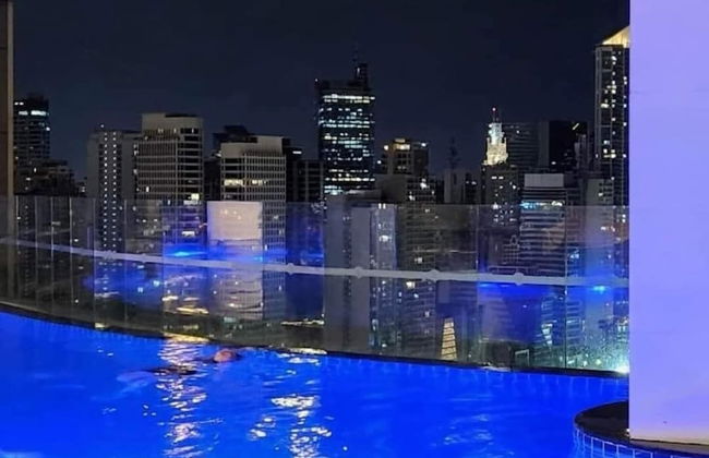 Gramercy 2 bedrooms w Balcony City View - Photo 22