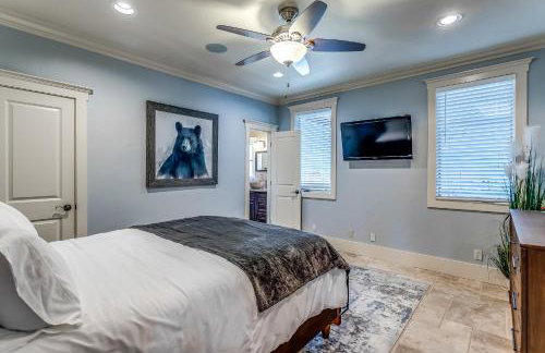 DFW Large Vacation Retreat with Private Pool and Hot Tub - Foto 38