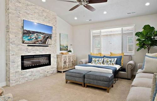 Paradise Village 115 Poolside Heaven Private Hot Tub and Ping Pong Table, Community Water Park and Kids Cove - Foto 10