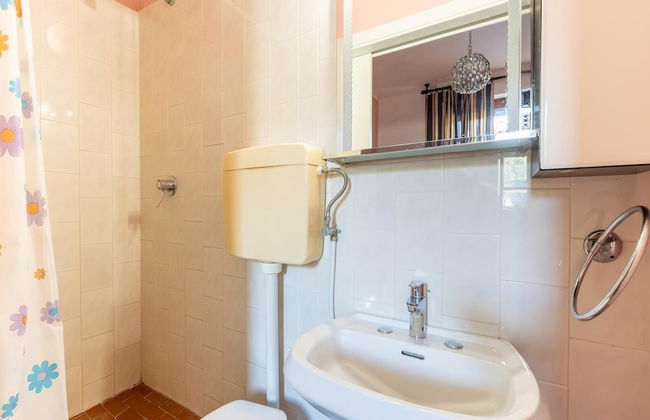 Spacious Lakefront Apartment - Foto 25