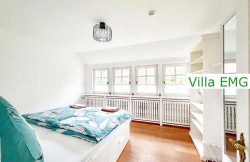 Villa EMG Ferienhaus in Alleinlage mit Privatsee Jacuzzi und Sauna für bis zu 22 Personen bei Osnabrück - Foto 47