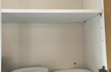 Giga Residential 4 Bedrooms, 8 guests , Near City Centre, Arcade Machine, Sky TV, Netflix, Free Wifi, Free Parking - Foto 25