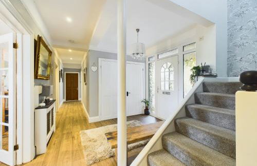 Large house with pool only 15 mins from the beach - Foto 5