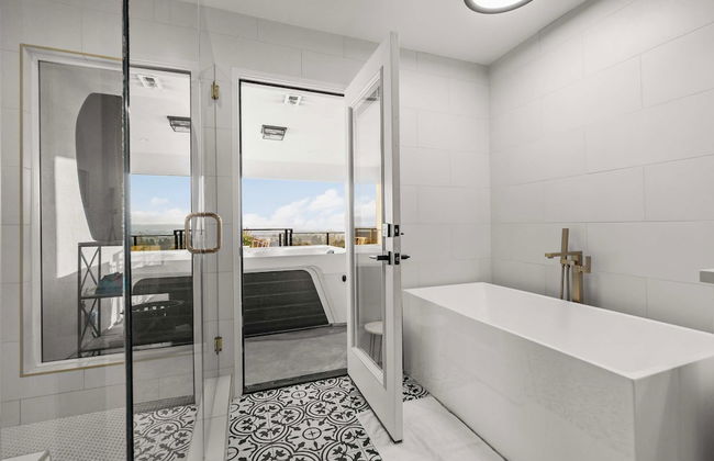 The California III - Stunning Mission Hills Duplex - Photo 74