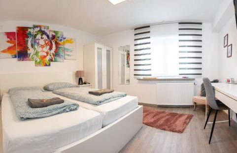 modern house with pool - 3 bedrooms 2 Bathrooms - Foto 41