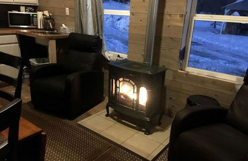 The Spruce Haven Cabin in Portage Lake, ME - Foto 3