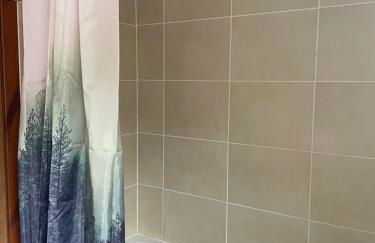 Caledonia Lodge - Photo 18