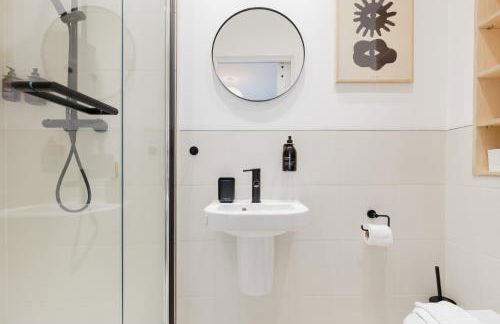 Beautifully Curated 2BD Flat Heart of East London - Foto 17