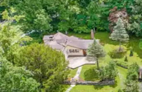 INCREDIBLE Northern Westchester Historic Hideaway - Foto 15