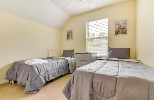 Mary Esther Home with Private Pool and Fireplace! - Foto 23