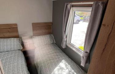 Shamrocks Cove Caravan - Award-Winning Coastal Retreat - Foto 16