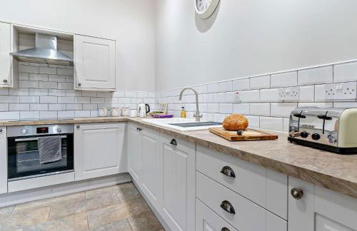 2 Bed in Croes y pant 58961 - Photo 10