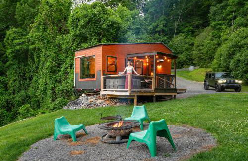 Writer's Retreat - Secluded Getaway, Hot Tub, and Stargazing Deck - Foto 25