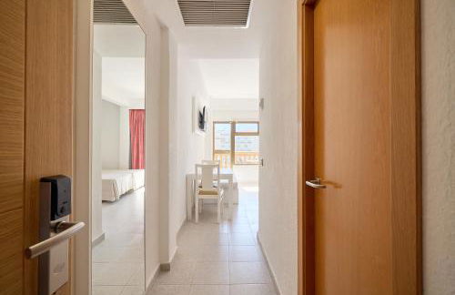 Apartamentos Isla del Sol - Photo 23