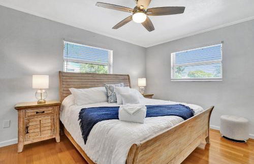 New! Waterfront Heated Pool & Jacuzzi 2 mi to Beach - Fishing Pier Relaxing SPA & Hammock - Photo 40