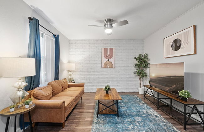 Modern 2BR Near UT Hyde Park Evonify - Foto 1