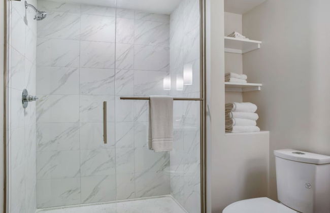 Bluebird Suites near Cleveland Clinic - Foto 15