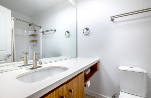 Redondo Beach 1BR w Pool Gym 1 block from beach LAX-439 - Foto 14