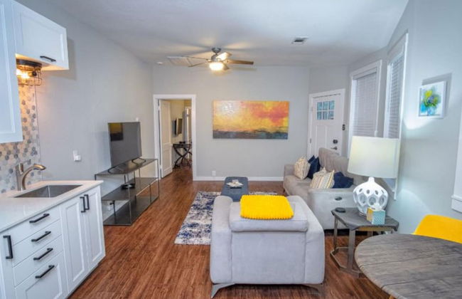 Remodeled Modern 1BR 1BA Apt Near Downtown 5min Pearl - Foto 15