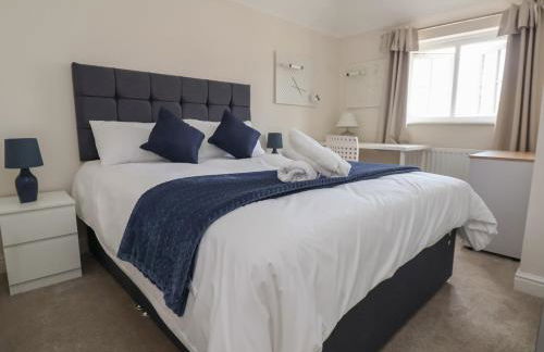 29 Ernest Dawes Avenue - Photo 19