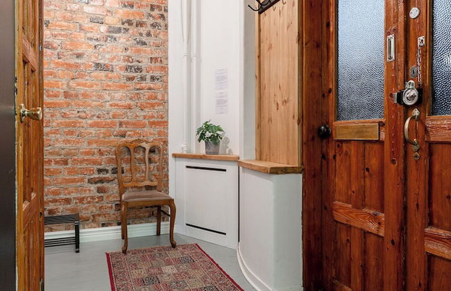 Historical Apartment in Tampere Downtown with Free Parking - Photo 10