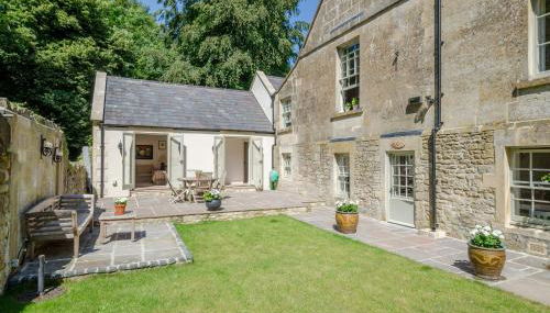 Snug at Combe Hay - Photo 1