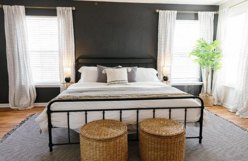 "The Dawning House" - Peaceful Modern Stay w/ Yard - Foto 31