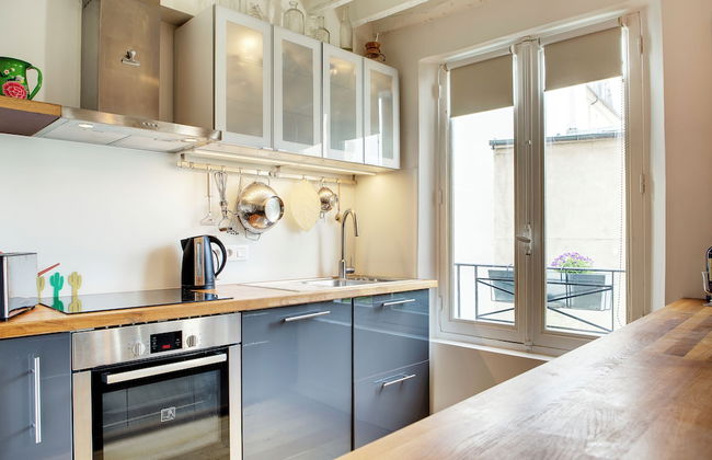 Paris Bastille Central Residence - Photo 13