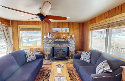 Pack Creek ~ Farm House - Photo 4