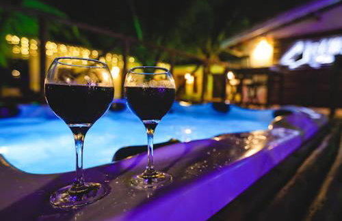 Hotel Pousada Villas do Atlantico 2 min a pe da praia do Buraco da Velha - Foto 16