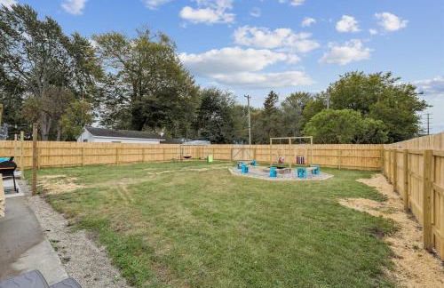 Pet Friendly, Gated Backyard, Game room, Hot Tub - Foto 28