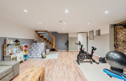 Spacious, central 3 room flat with gym & play area - Foto 19