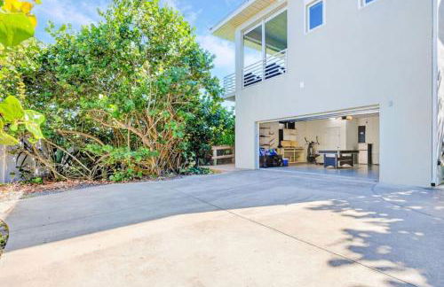 Oceanfront Escape - Private Beach Access - Game Room - Bikes - Surfboard - Foto 46