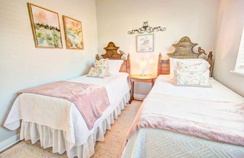 Winters Lodge at Little Ranches 5 min to Square - Foto 20