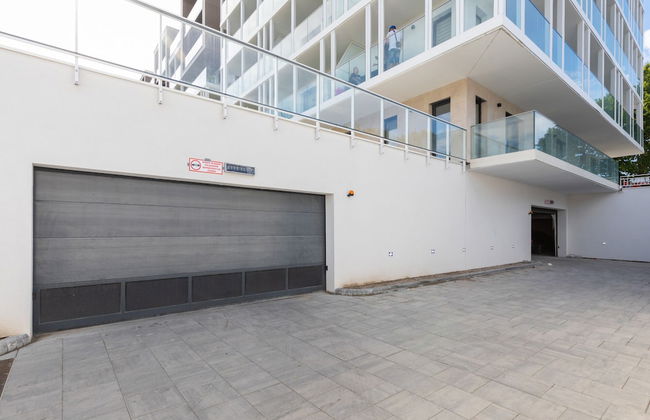 Coast Apartment With Terrace by Renters - Photo 45