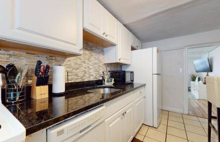 Great 1 bed close to Longwd Med, Fenway, parkng - Foto 9