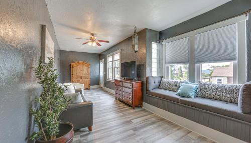 Updated New Kensington Home with Deck 22 Mi to PGH! - Foto 4