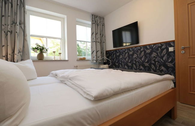 Nice Apartment in Ostseebad Wustrow - Foto 2