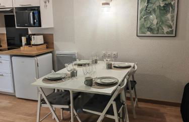 Échappée Cosy au Cœur du Futuroscope - Confort Assurés - Foto 21