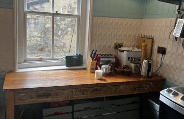 Georgian Russell - Foto 4