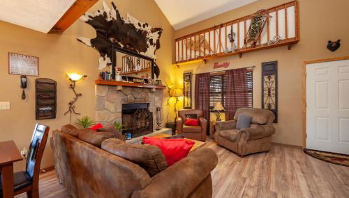 Bearfootin' 3 Bedroom Cabin by RedAwning - Foto 3