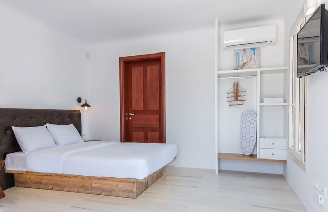 Etesians Suites & Villas - Photo 10