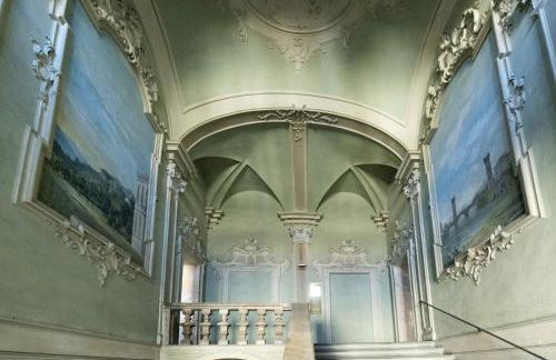 Amazing Serenity Flat for 7, AC, historic center - Foto 3