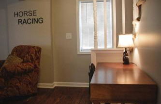 1939 Four Bed Rustic Escape by Casino - Foto 7