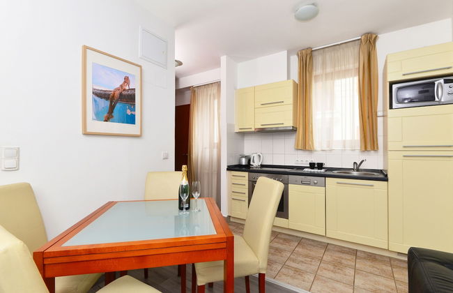 Lord Residence - Photo 27