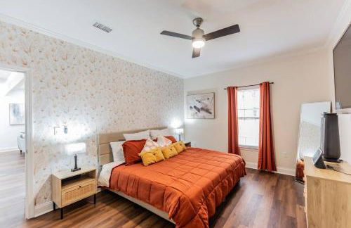 Modern 5BR with Full Kitchen, Game Room, Fenced Yard and BBQ Grill - Foto 4