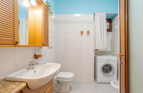 Maison Laghée-Bright Apt with balcony, Lake view! - Photo 5